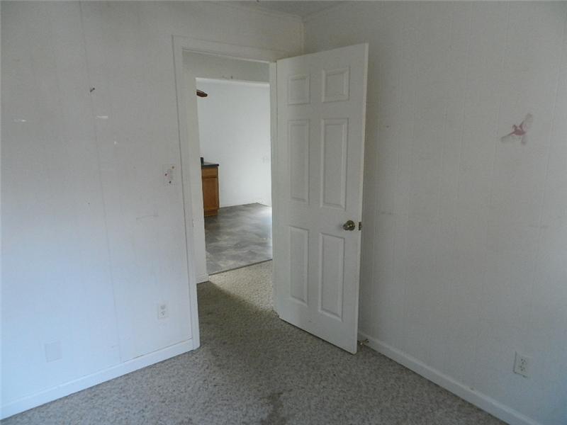 2918 South Roena Street Indianapolis, IN 46241 - Photo 6 of 10 Gallery Image 6