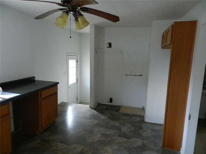 2918 South Roena Street Indianapolis, IN 46241 - Photo 8 of 10 Gallery Image 8