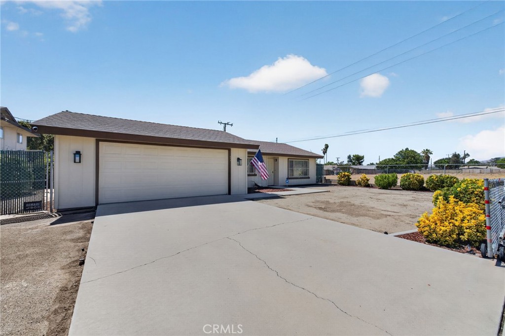 605 Los Tilos Road Hemet, CA 92543 - Photo 5 of 54 Gallery Image 5