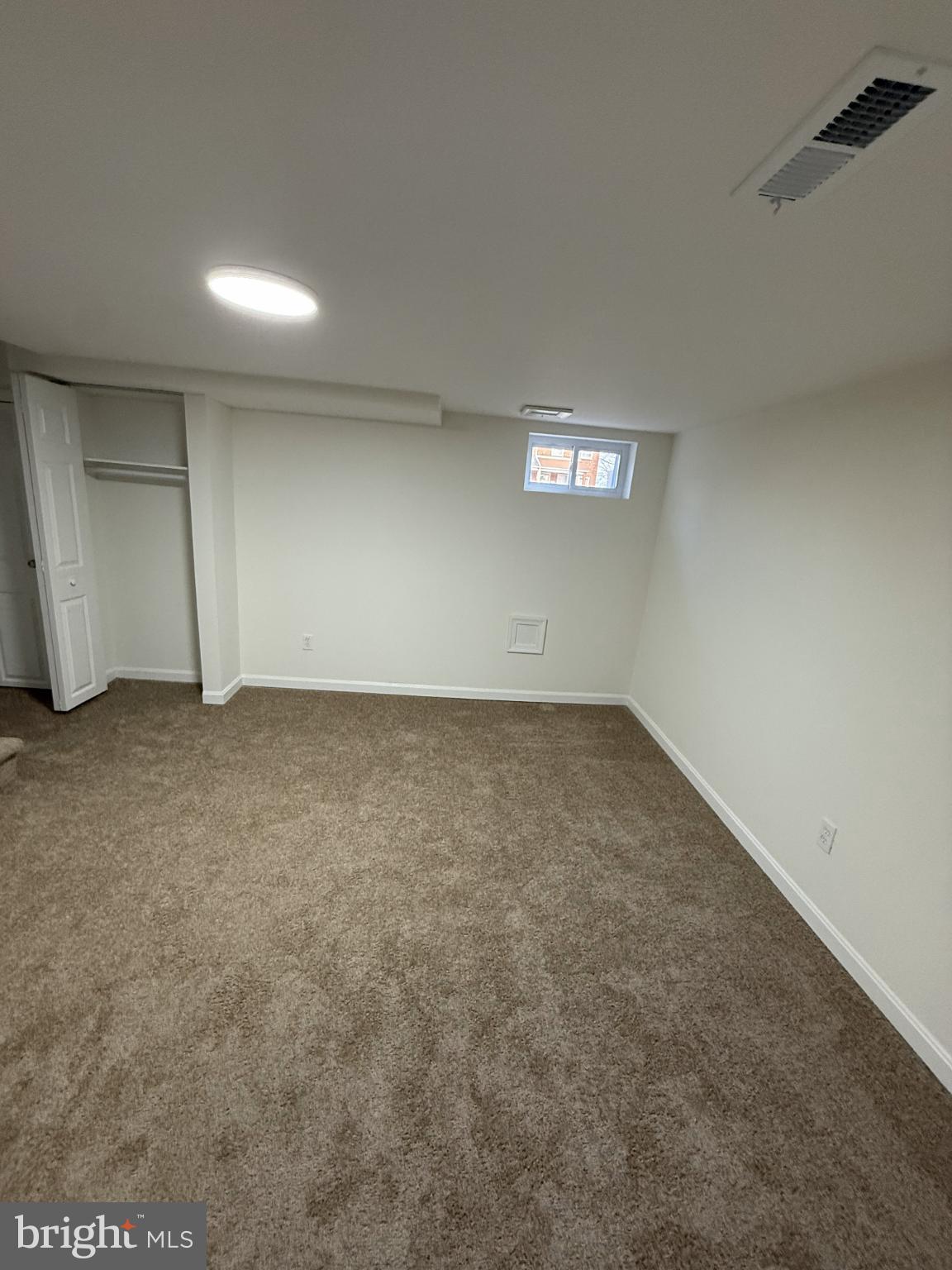 7035 Gough Street Baltimore, MD 21224 - Photo 21 of 25 an empty room with a empty space