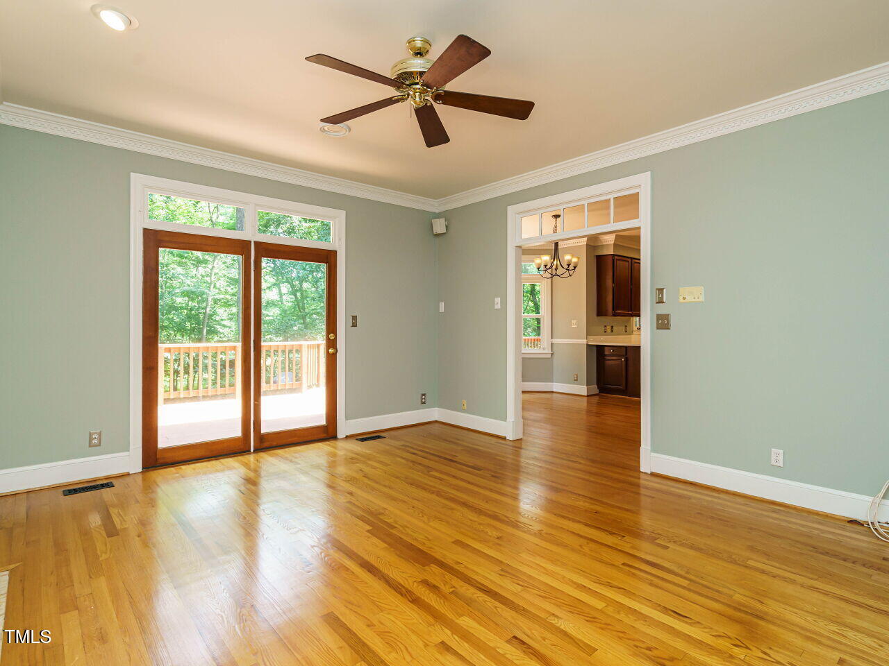 4204 Thetford Road Durham, NC 27707 - Photo 12 of 42 013-1280x960-living-room