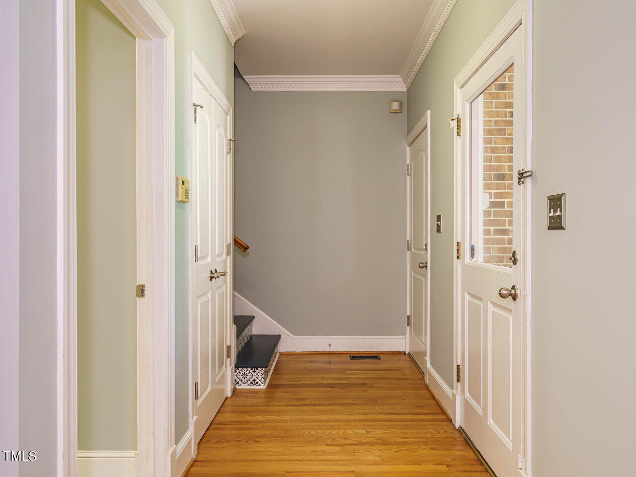 4204 Thetford Road Durham, NC 27707 - Photo 20 of 42 021-1280x960-owners-entry