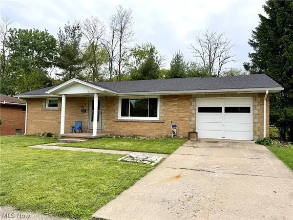 $134,000 | 3918 Hanlin Way, Weirton, WV 26062