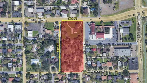 a black and white photo of a picture