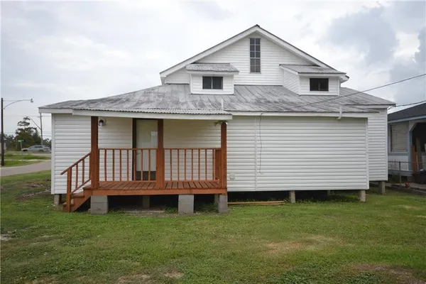$1,150 | 15136 Highway 90, Unit 2, Paradis, LA 70080