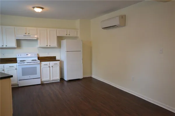 $1,150 | 15136 Highway 90, Unit 2, Paradis, LA 70080