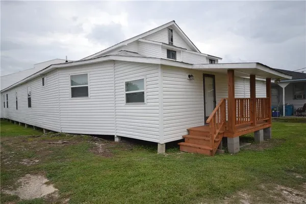 $1,150 | 15136 Highway 90, Unit 2, Paradis, LA 70080