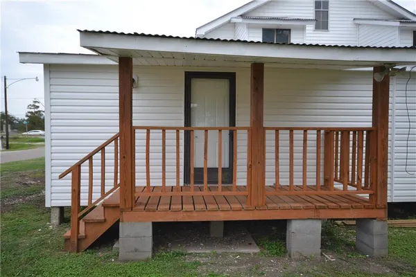 $1,150 | 15136 Highway 90, Unit 2, Paradis, LA 70080