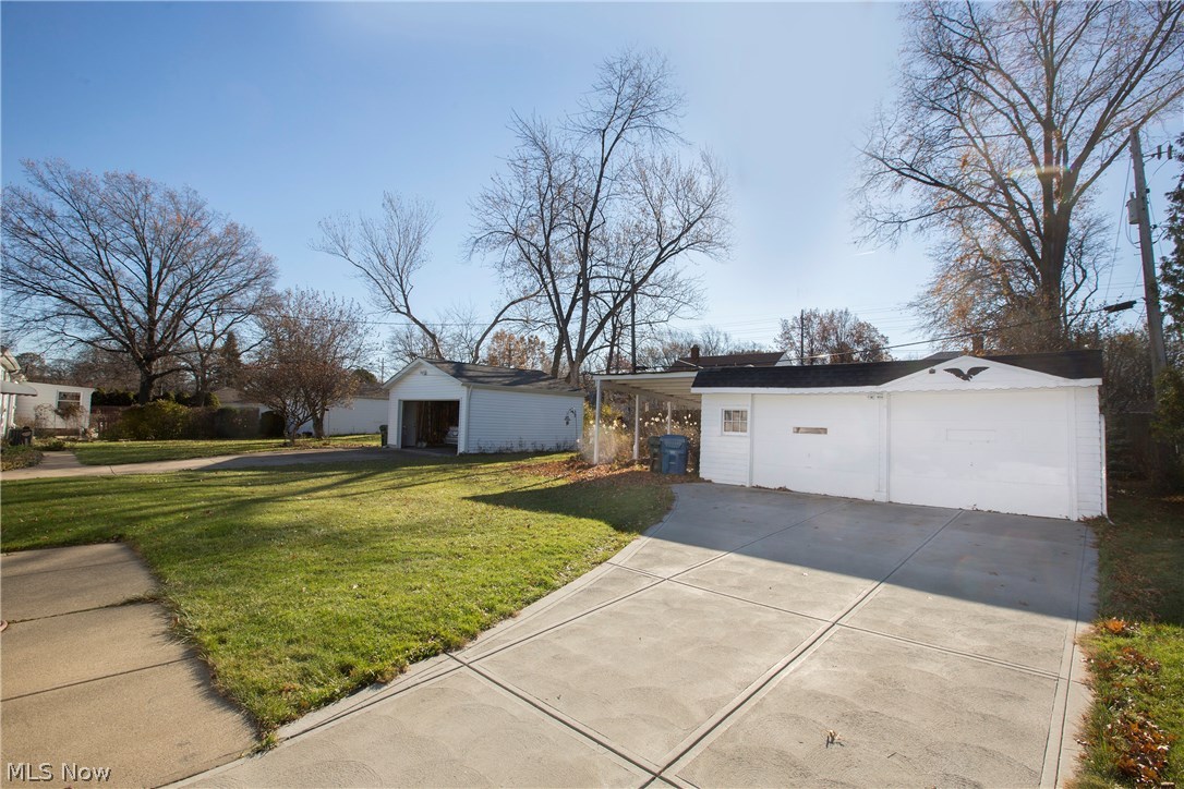 11003 Windham Road Parma, OH 44130 - Photo 18 of 24