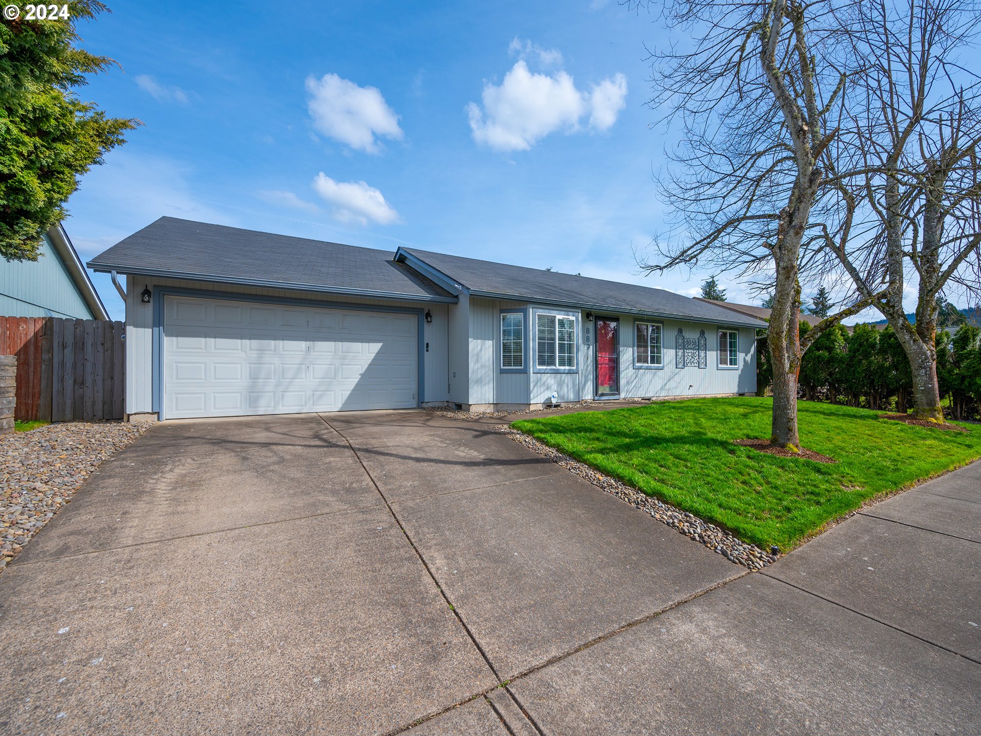 889 Aldridge Place Springfield, OR 97478 - Photo 45 of 46 Driveway