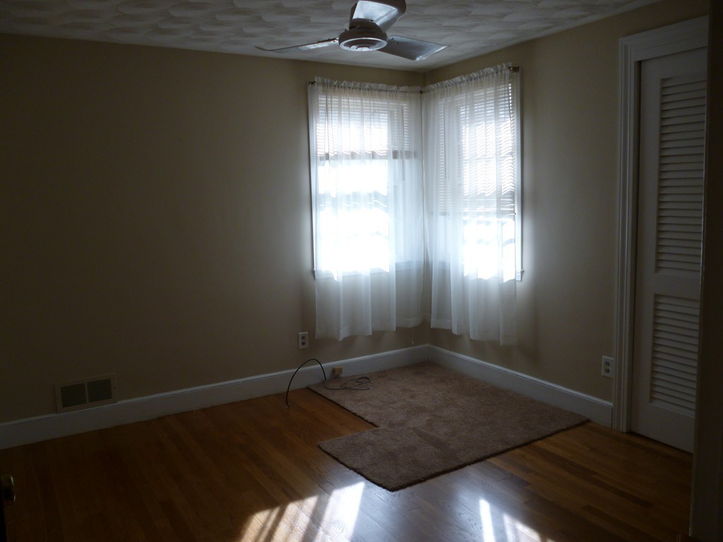 121 Hamilton Road Wrentham, MA 02093 - Photo 11 of 15