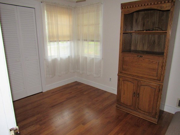 121 Hamilton Road Wrentham, MA 02093 - Photo 10 of 15
