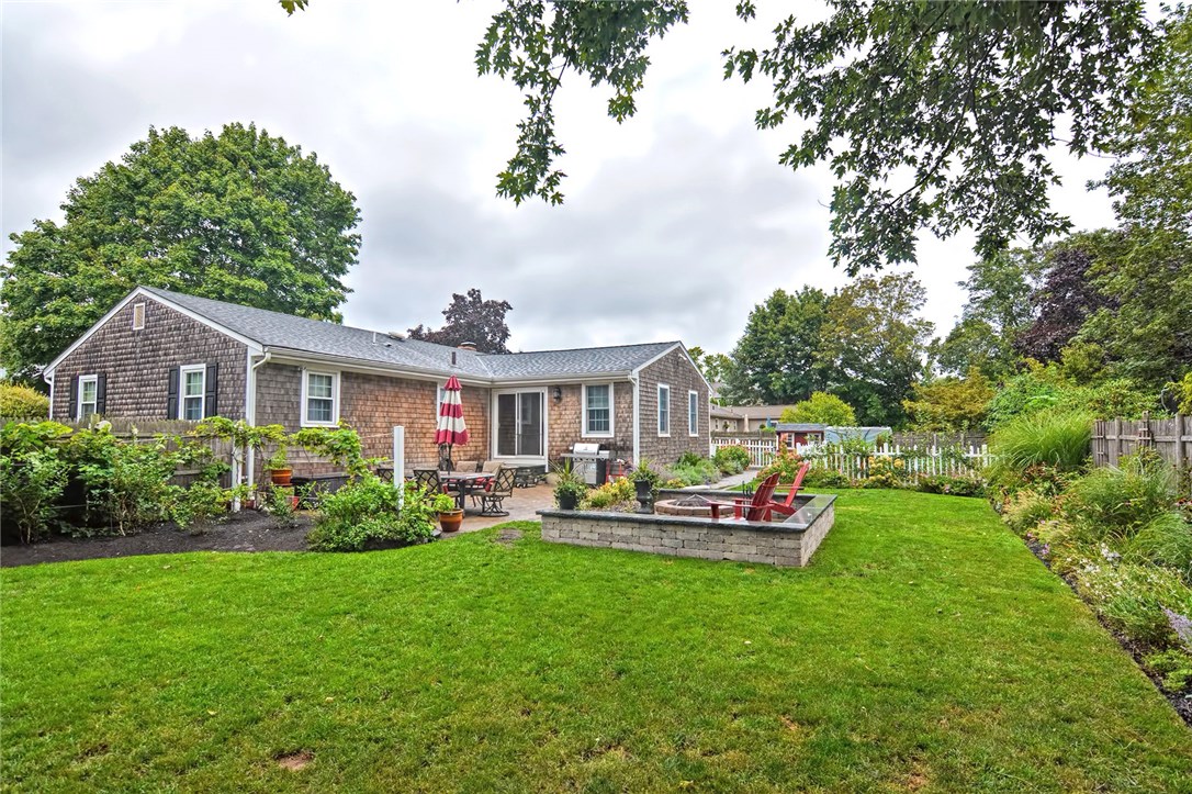 135 Sowams Road Barrington, RI 02806 - Photo 26 of 33 Gallery Image 26