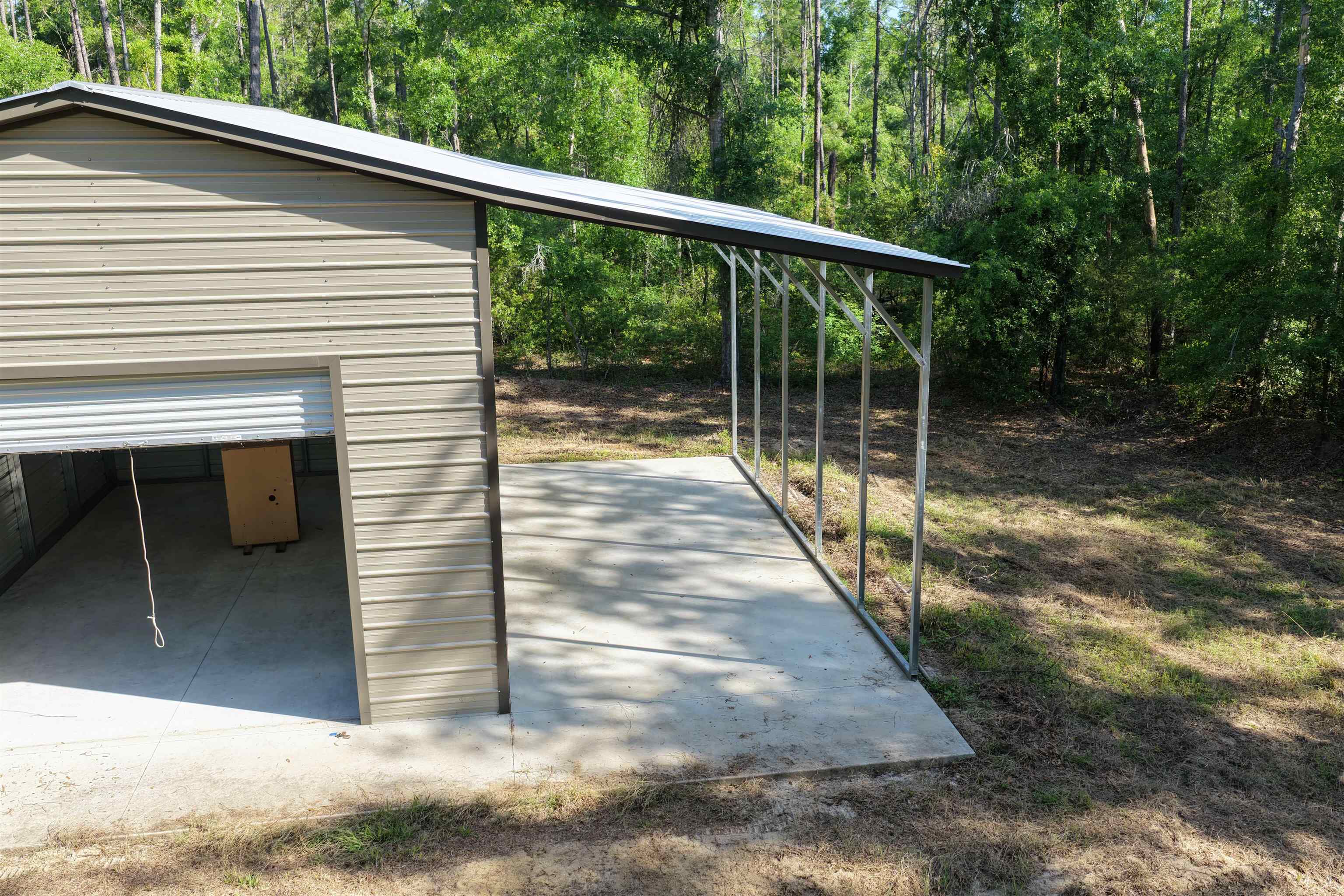 5386 Northeast Old Blue Springs Road Lee, FL 32059 - Photo 26 of 36