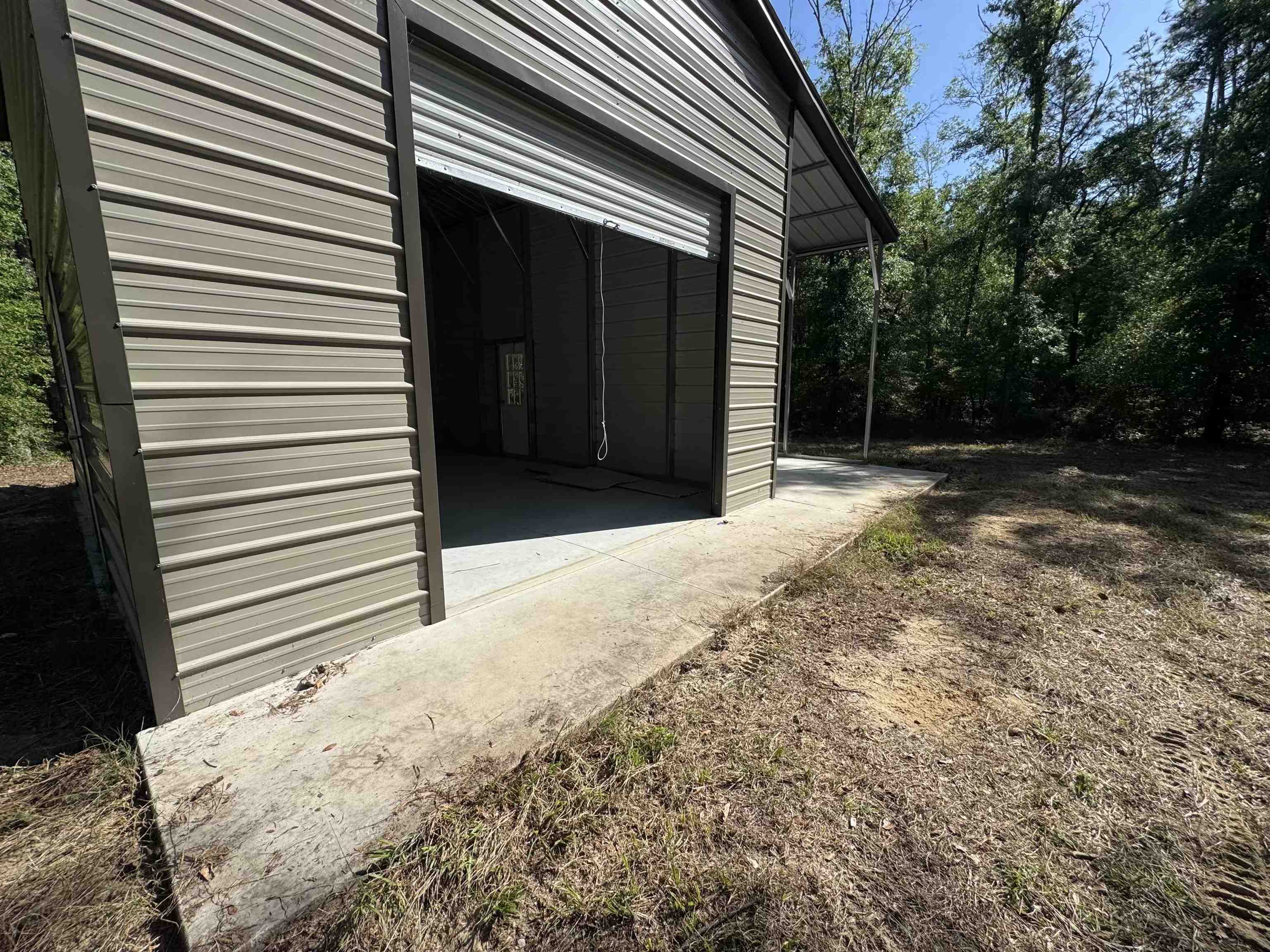 5386 Northeast Old Blue Springs Road Lee, FL 32059 - Photo 32 of 36