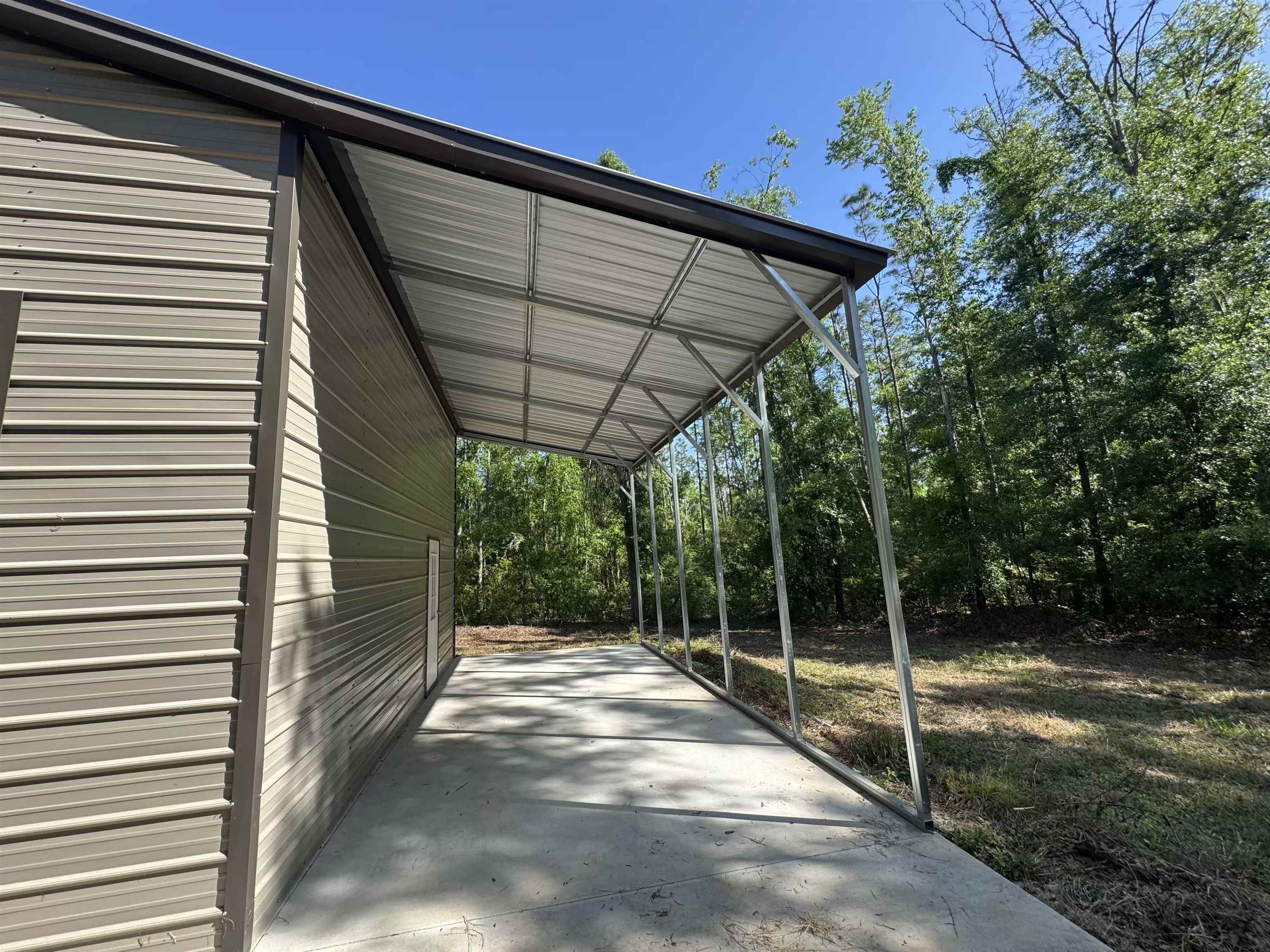 5386 Northeast Old Blue Springs Road Lee, FL 32059 - Photo 33 of 36