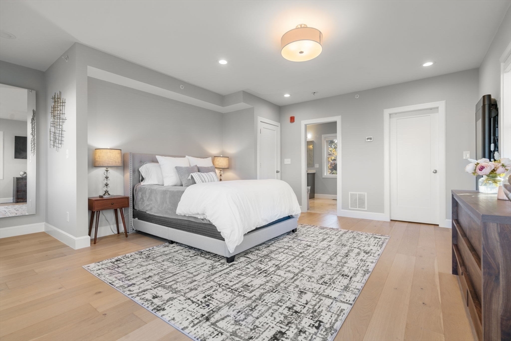 48-50 Robey Street, Unit 50 Boston, MA 02119 - Photo 12 of 42