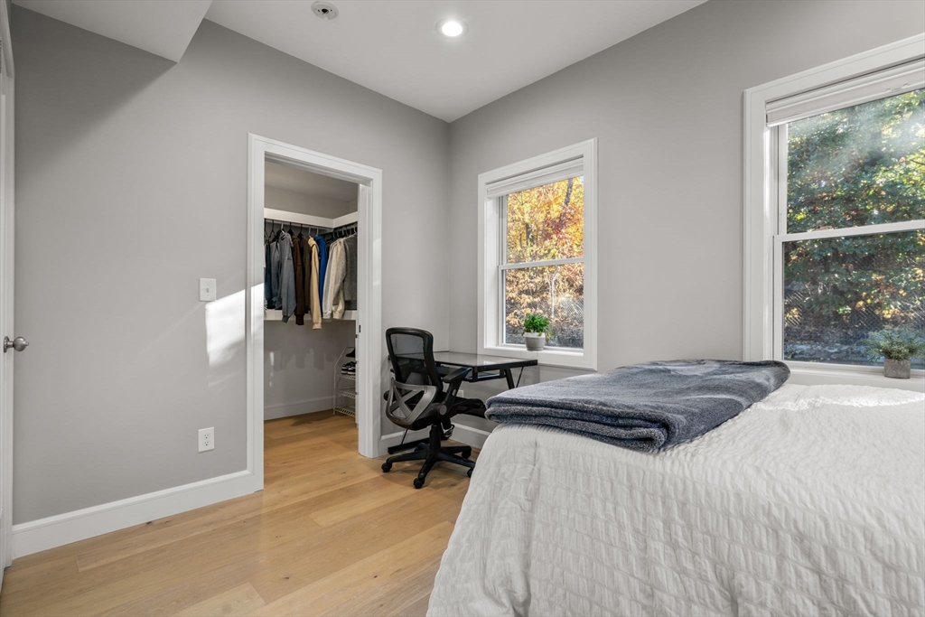 48-50 Robey Street, Unit 50 Boston, MA 02119 - Photo 18 of 42