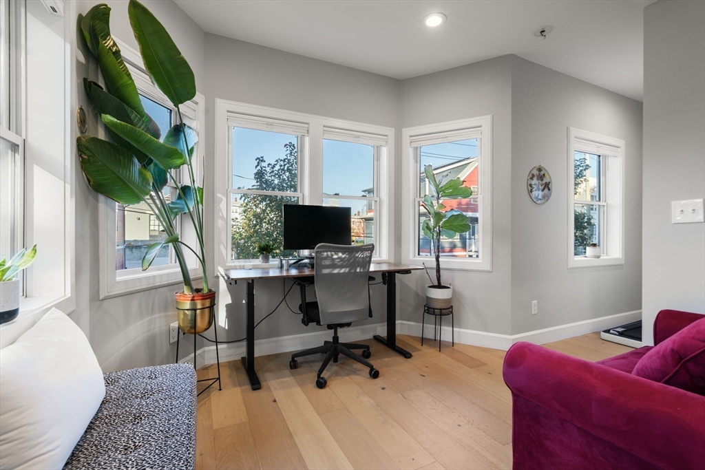 48-50 Robey Street, Unit 50 Boston, MA 02119 - Photo 21 of 42