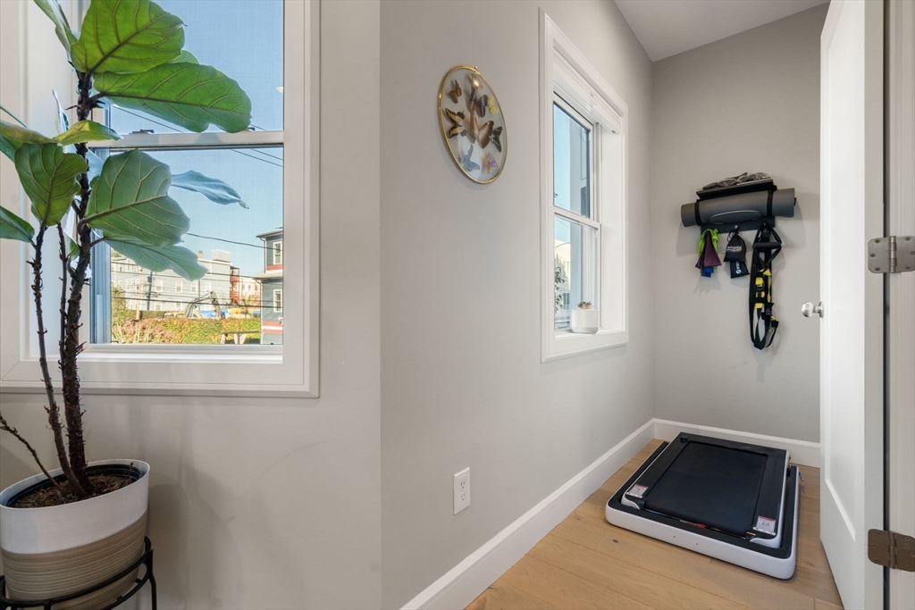 48-50 Robey Street, Unit 50 Boston, MA 02119 - Photo 25 of 42