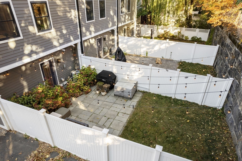 48-50 Robey Street, Unit 50 Boston, MA 02119 - Photo 33 of 42