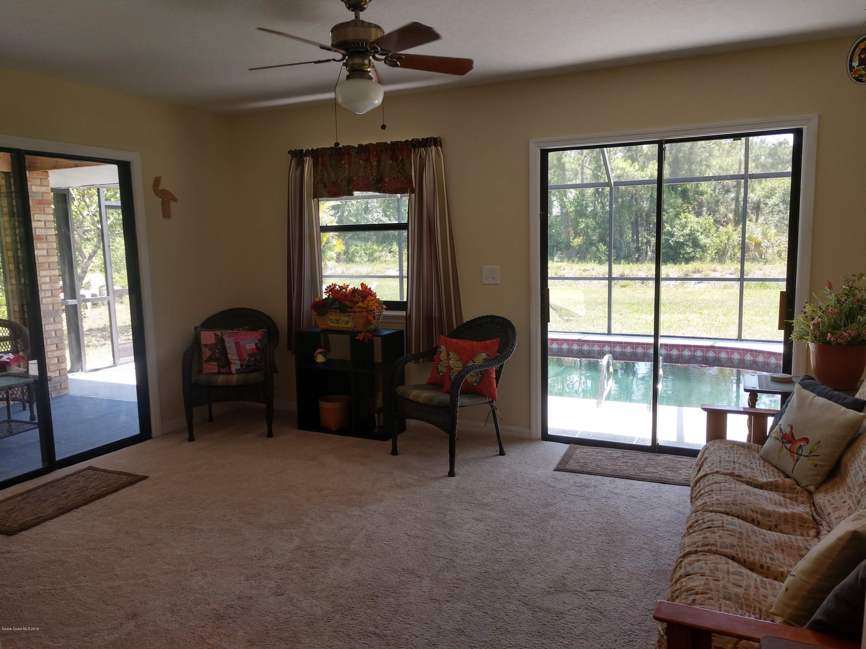 352 Rheine Road Northwest Palm Bay, FL 32907 - Photo 8 of 14 FAMILY RM
