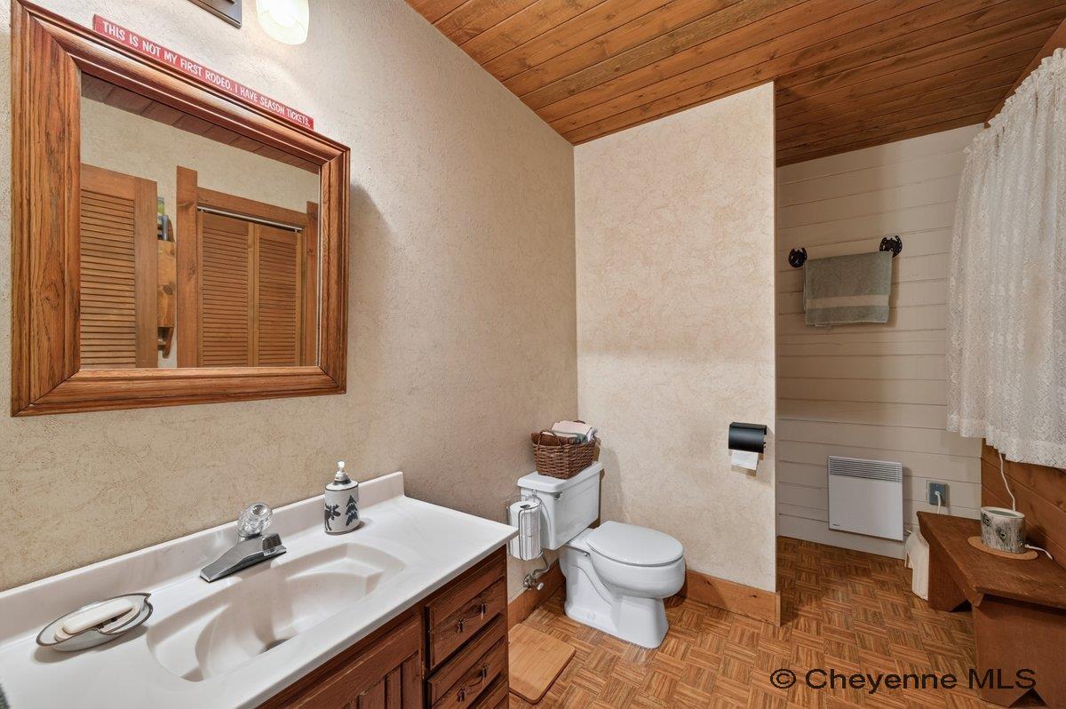 200 Alta Vista Road Granite Canon, WY 82059 - Photo 18 of 36 Gallery Image 18