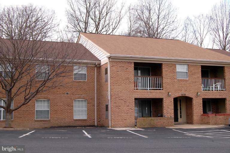 5808 Cove Landing Road, Unit 203 Burke, VA 22015 - Photo 16 of 16 Exterior (Front)