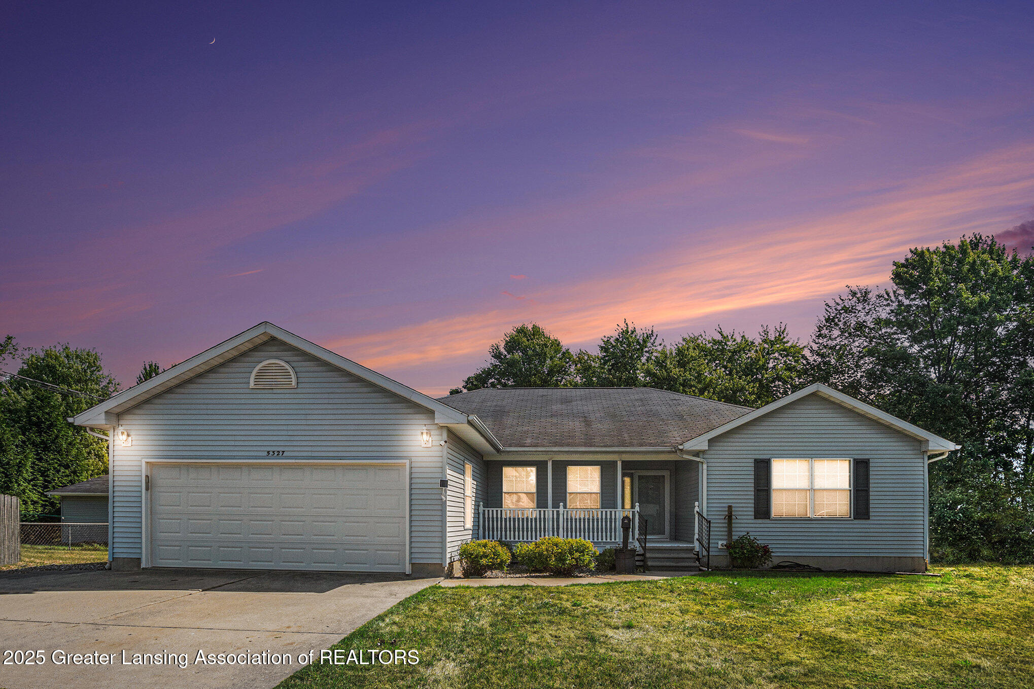 5327 Hughes Road Lansing, MI 48911 - Photo 2 of 27 002_file_483