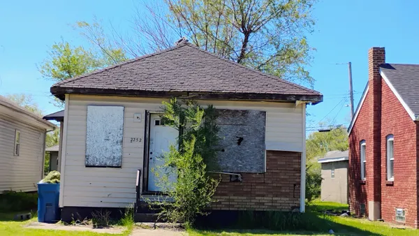 $9,000 | 2252 Pennsylvania Street, Gary, IN 46407