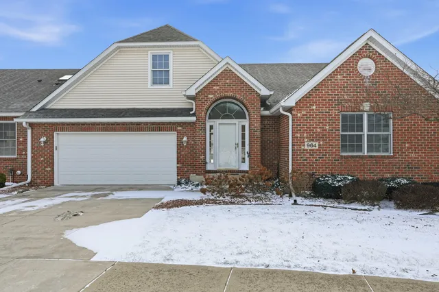 $685,000 | 964 Ryan Court, Crown Point, IN 46307