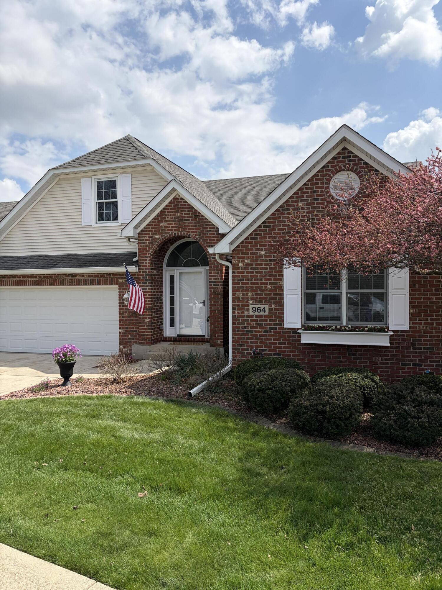 964 Ryan Court Crown Point, IN 46307 - Photo 1 of 34 1500x2000