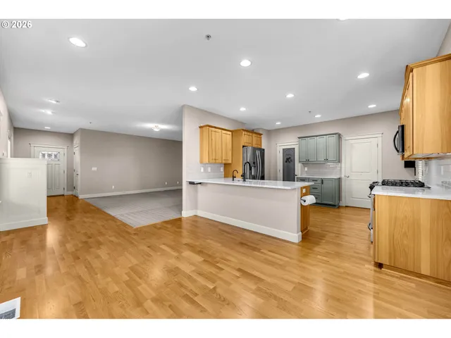 $525,000 | 11422 Northwest 29th Avenue, Vancouver, WA 98685