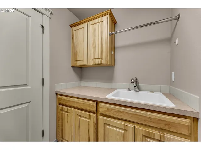 $525,000 | 11422 Northwest 29th Avenue, Vancouver, WA 98685