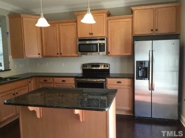 $2,095 | 1401 Town Home Drive, Apex, NC 27502