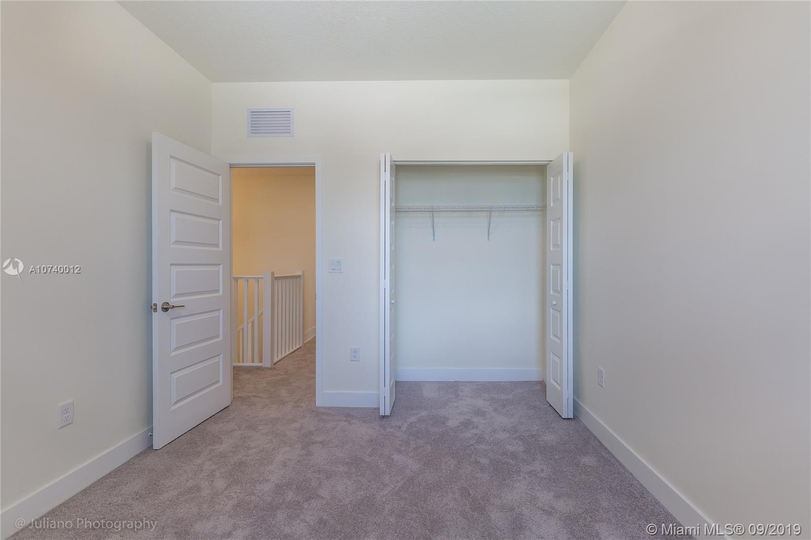 Miami Lakes Miami Lakes, FL 33018 - Photo 19 of 25