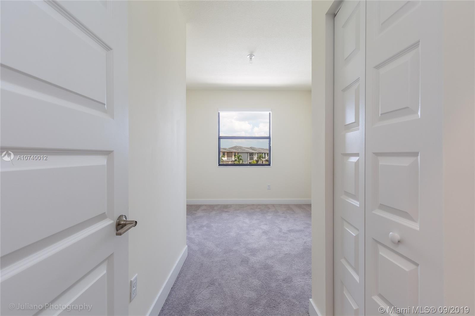 Miami Lakes Miami Lakes, FL 33018 - Photo 20 of 25