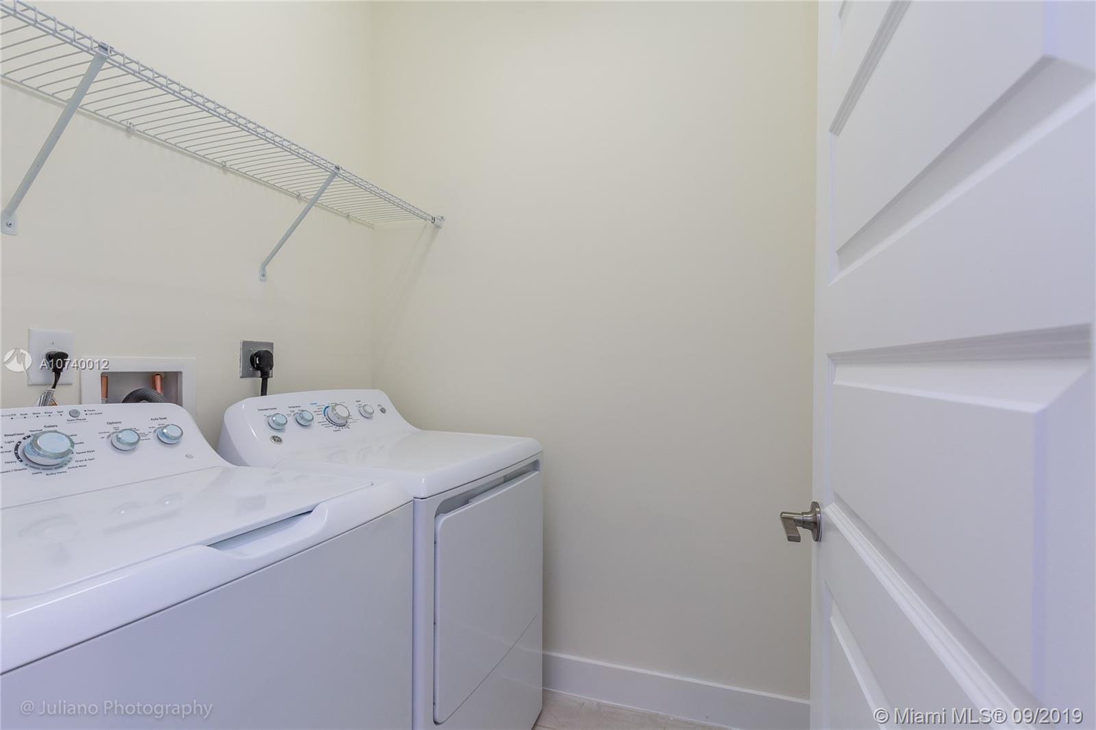 Miami Lakes Miami Lakes, FL 33018 - Photo 24 of 25