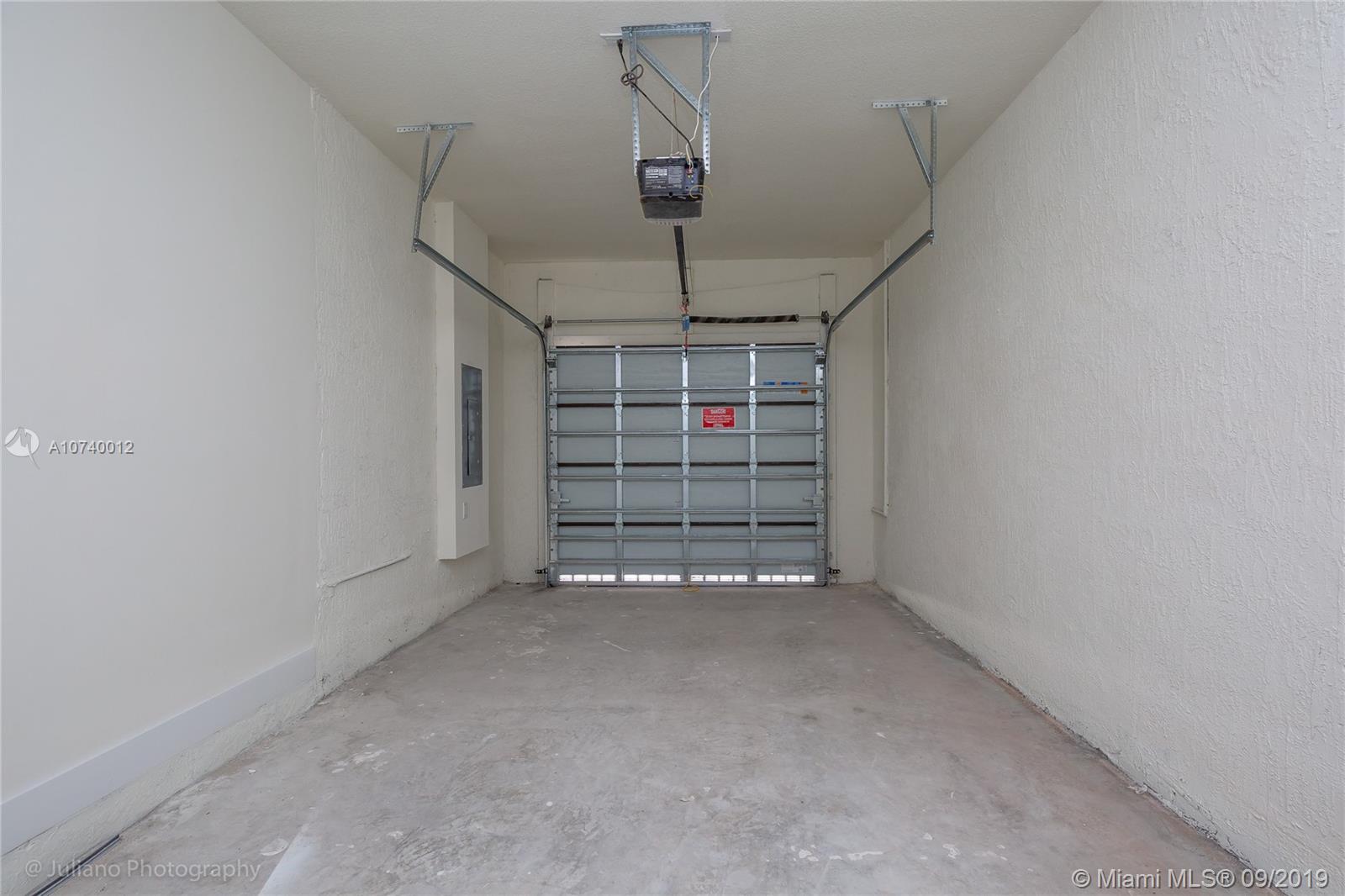 Miami Lakes Miami Lakes, FL 33018 - Photo 25 of 25