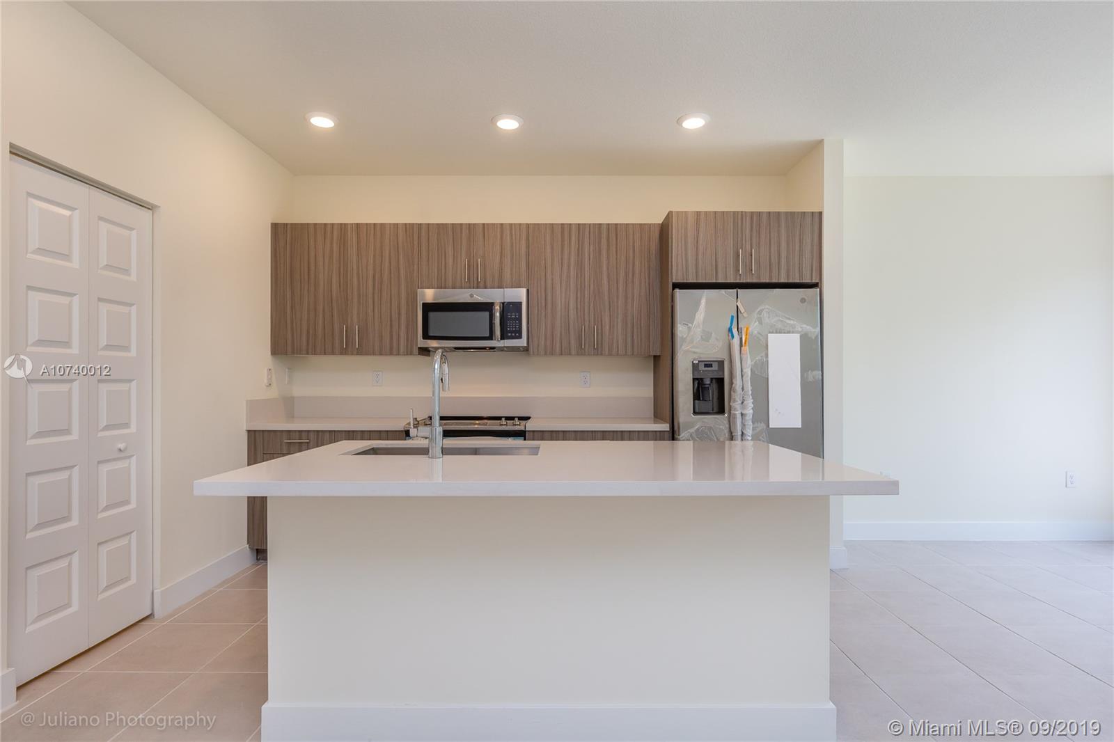 Miami Lakes Miami Lakes, FL 33018 - Photo 8 of 25