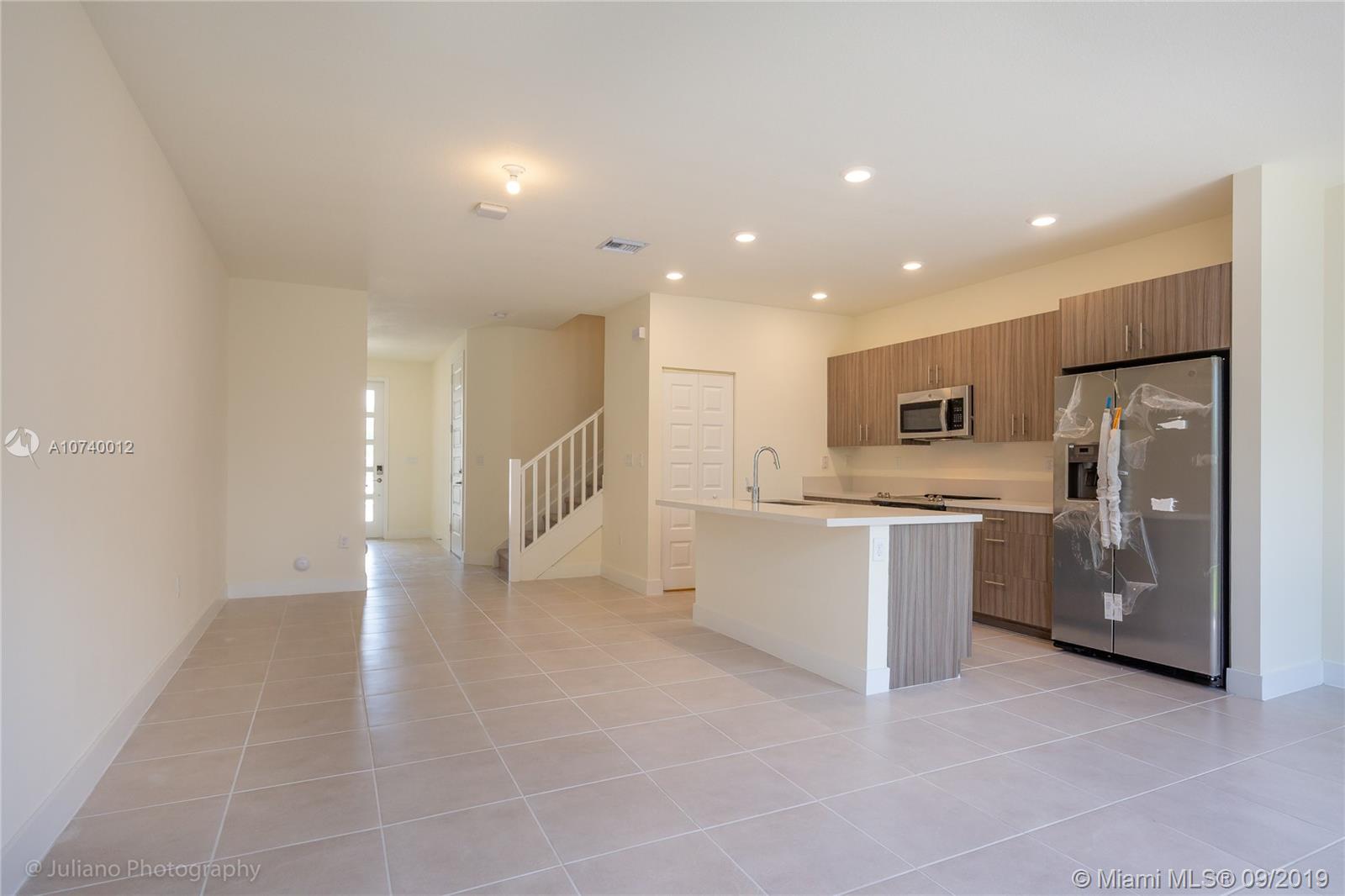 Miami Lakes Miami Lakes, FL 33018 - Photo 9 of 25