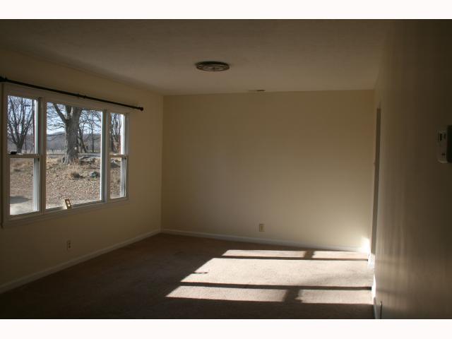 124 Merriman Road Mooresville, IN 46158 - Photo 4 of 12 Gallery Image 4