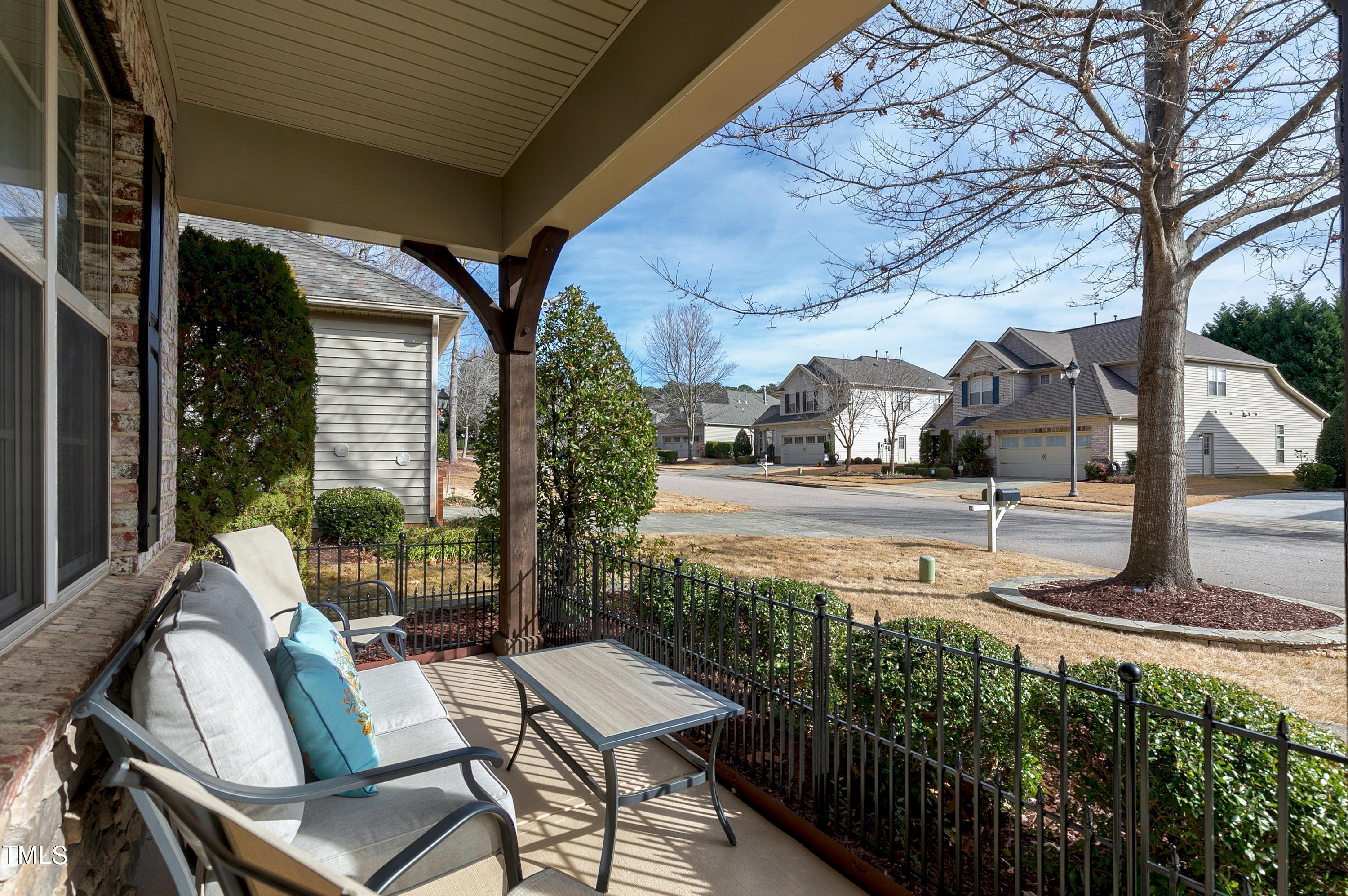 6115 Leesburg Lane Raleigh, NC 27617 - Photo 3 of 46 3-Scene-3