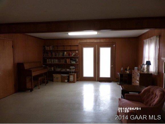 417 Shore Road Waynesboro, VA 22980 - Photo 14 of 26 Gallery Image 14