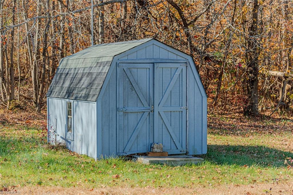 288 Price Mill Road Summerfield, NC 27358 - Photo 10 of 22 Gallery Image 10