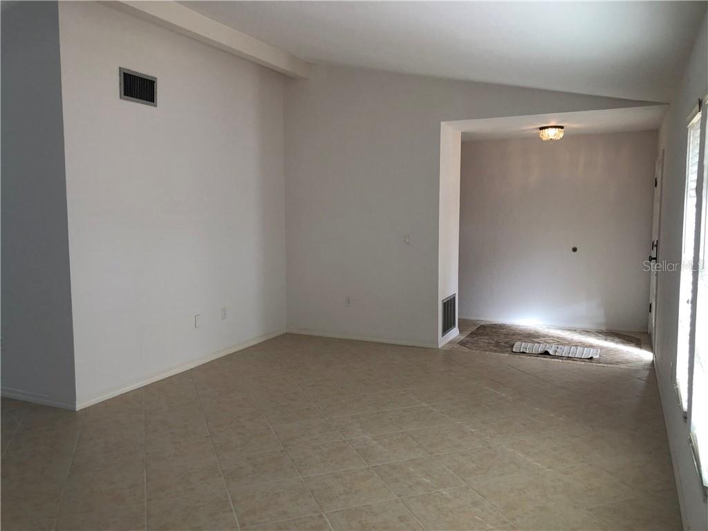 4410 Charing Cross Road Sarasota, FL 34241 - Photo 11 of 21 Gallery Image 11