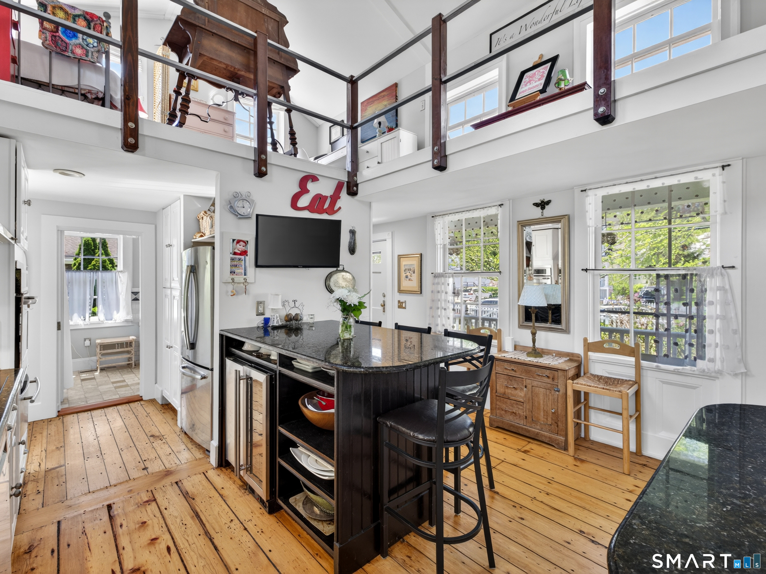 26 Pearl Street Groton, CT 06355 - Photo 10 of 40 Capt Morgan Kitchen