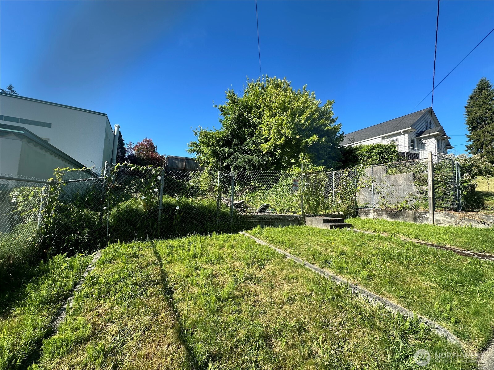 1210 35th Street Everett, WA 98201 - Photo 2 of 4