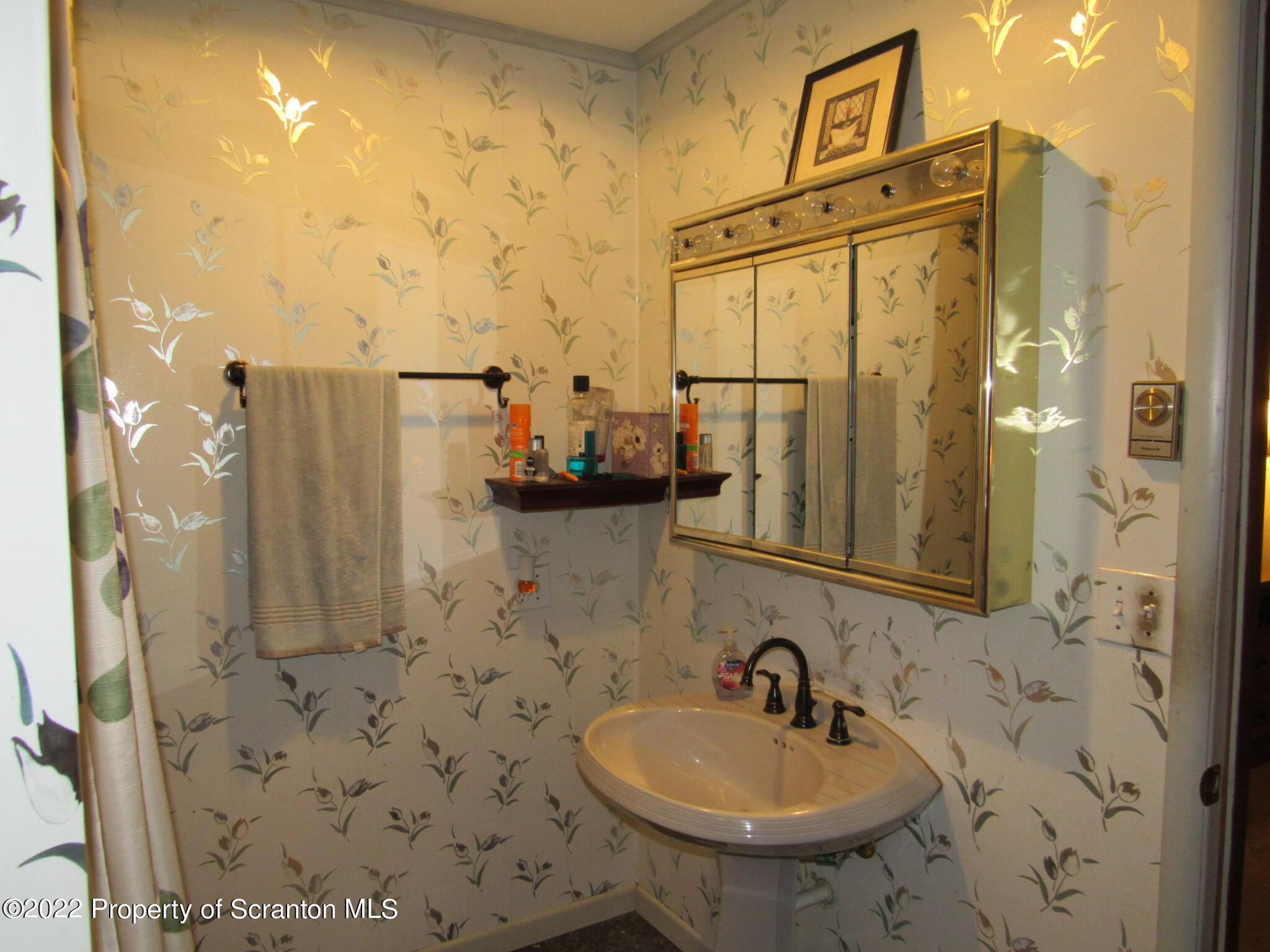 202 Country Club Road Scott Township, PA 18433 - Photo 17 of 57 Gallery Image 17