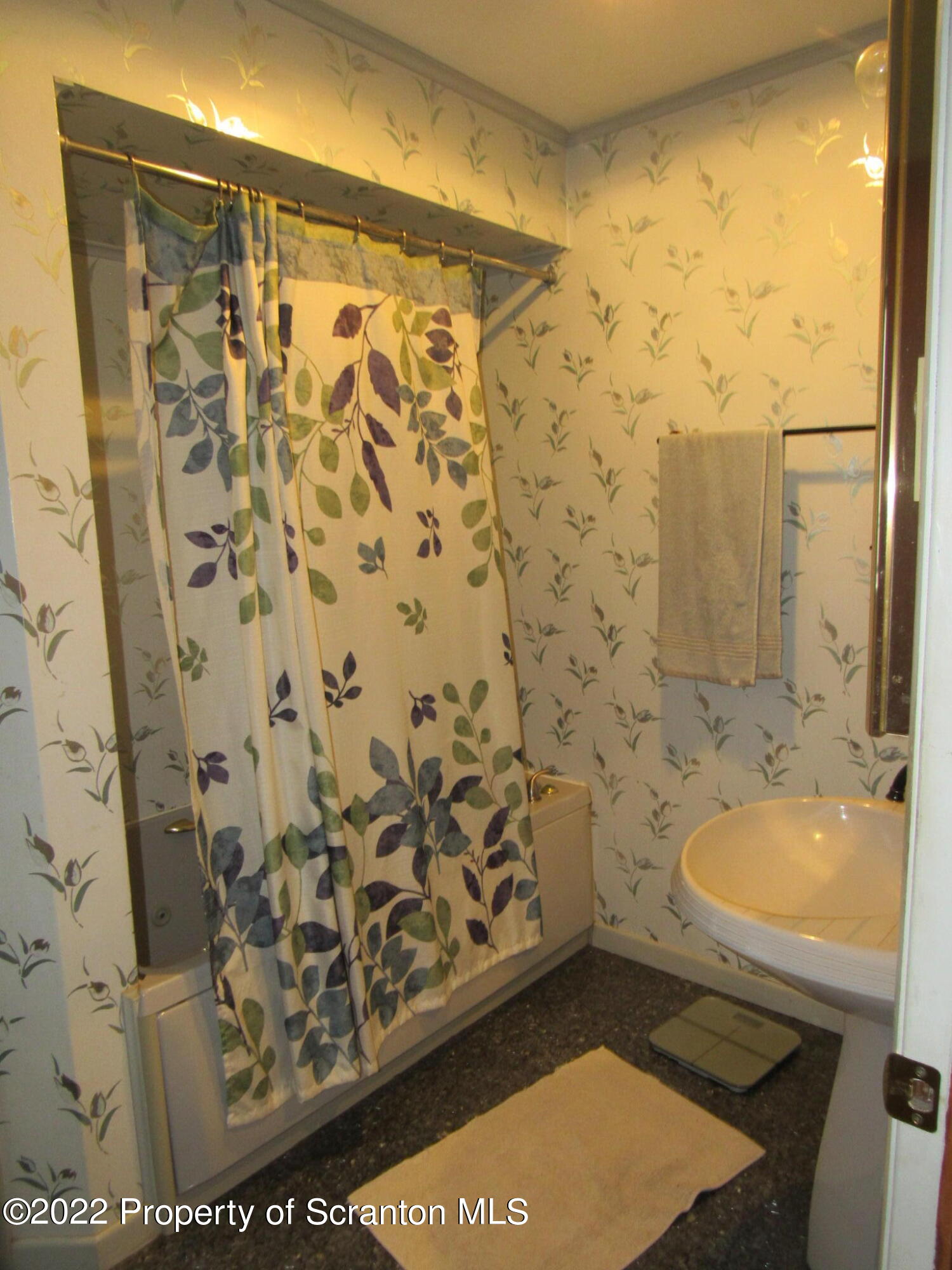 202 Country Club Road Scott Township, PA 18433 - Photo 18 of 57 Gallery Image 18